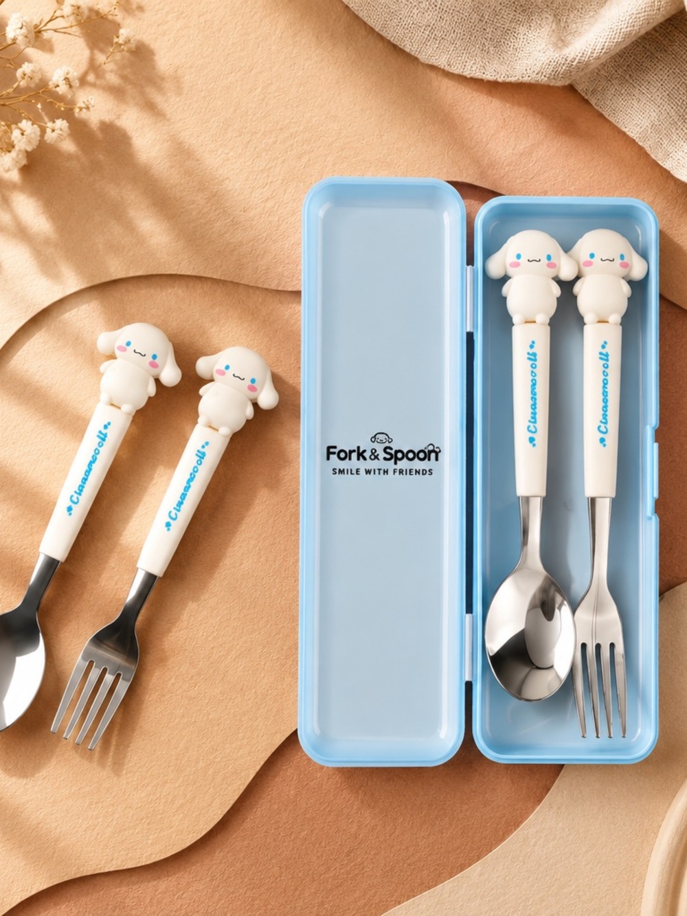 NIB Hello Kitty Cinnamon Roll Character Stainless Steel Utensil Set Carry Case